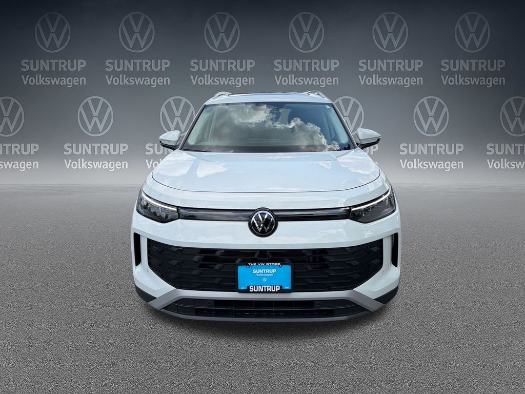 New 2026 White/off-white Volkswagen 2.0T SE image 8