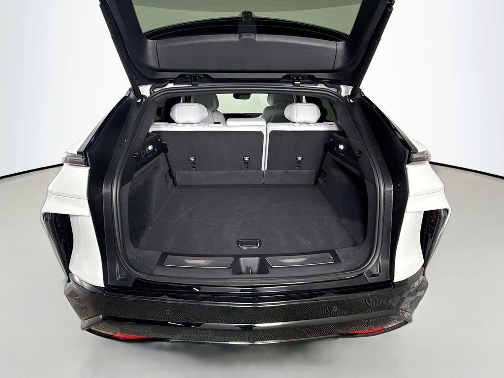 Used 2025 White Cadillac Sport image 26