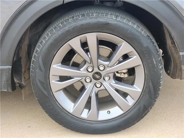 Used 2022 Carbonized Gray Metallic Ford XLT 4x2 image 7