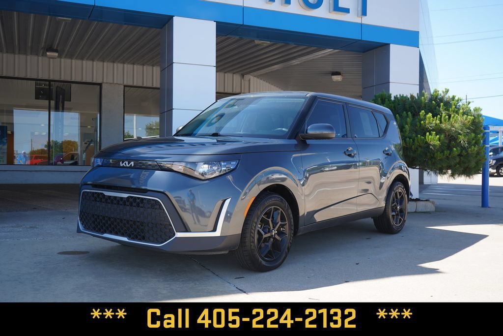 Used 2024 Gray Kia LX image 1
