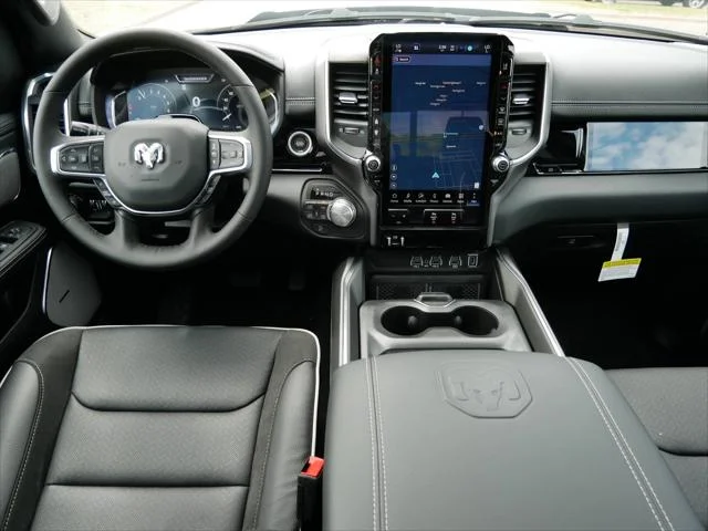 New 2026 Diamond Black Crystal Pearl-Coat Exterior Paint RAM LARAMIE image 10