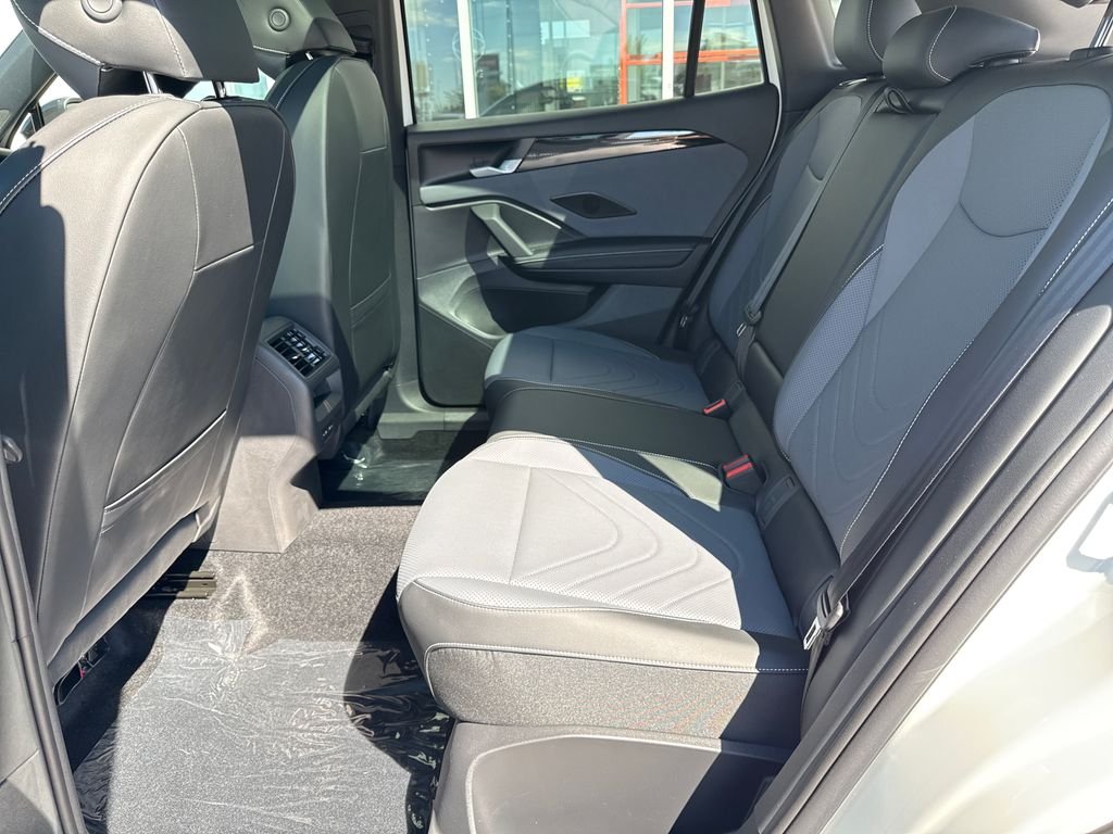 New 2026 Opal Volkswagen 2.0T SE R-Line Black image 27