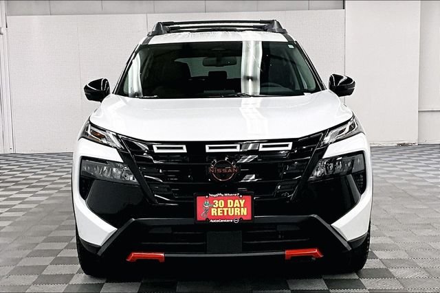 New 2026 Everest White Pearl Tricoat Nissan Rock Creek image 15