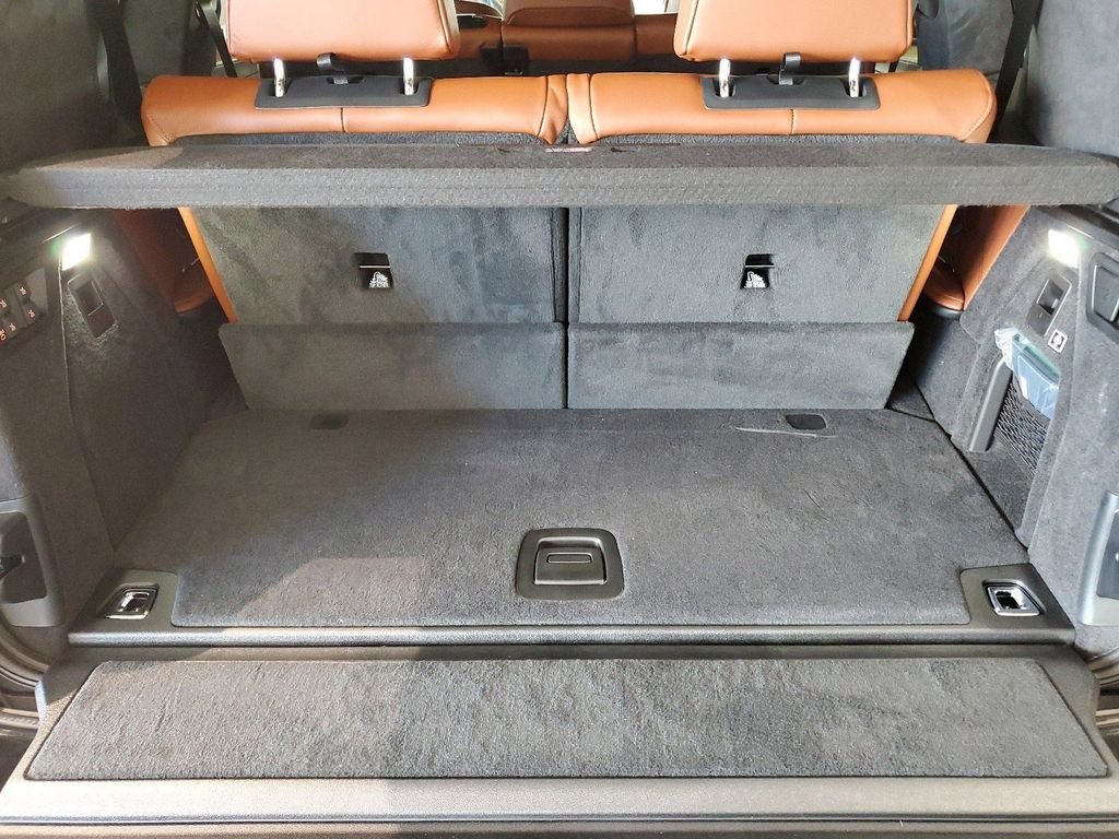 2025 BMW X7 ALPINA XB7 - Photo 7