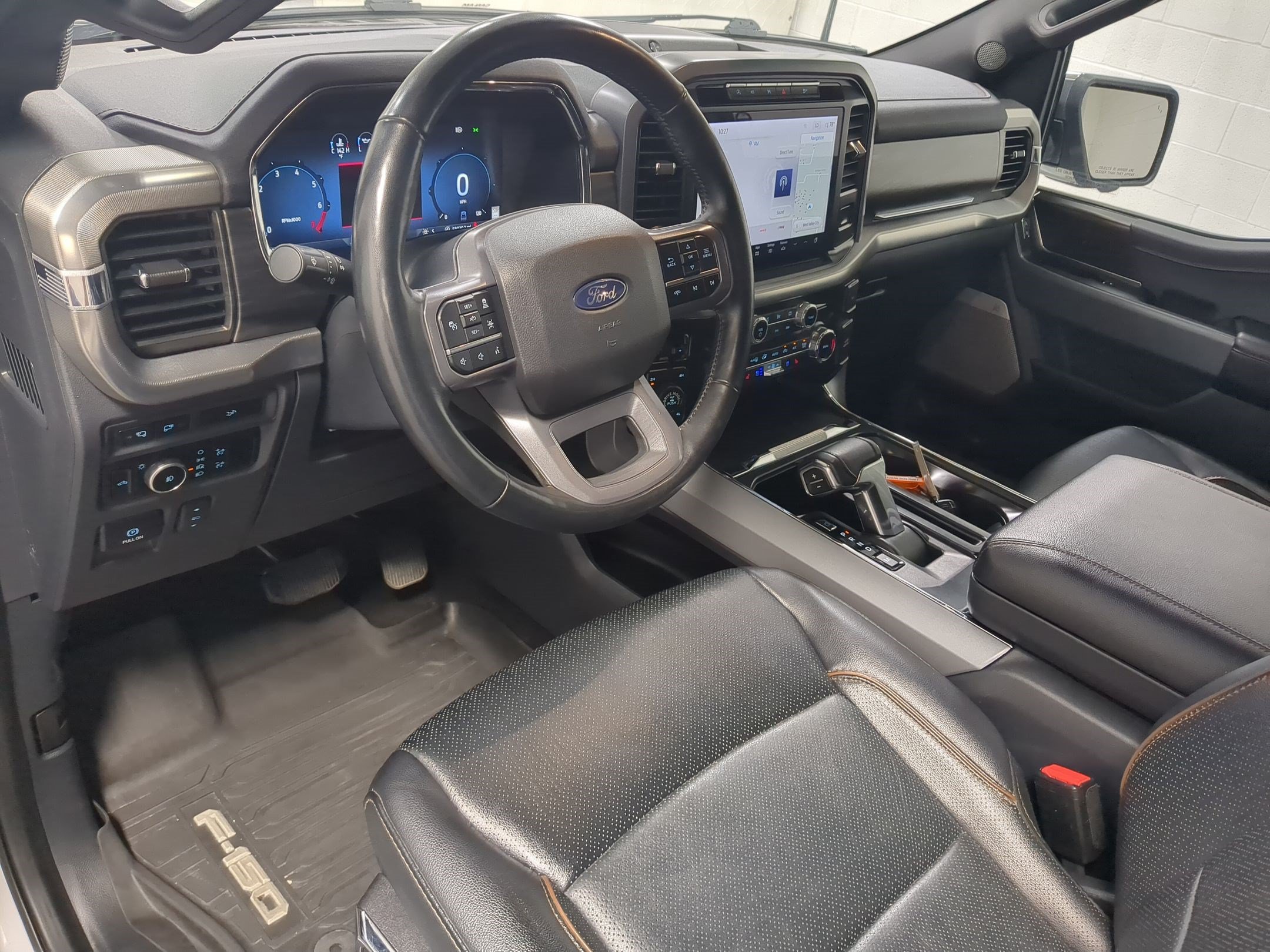 Used 2024 Oxford White Ford LARIAT image 15