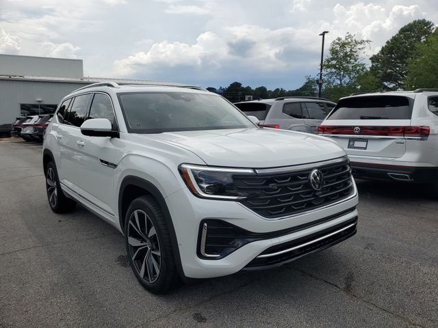 New 2026 White Volkswagen 2.0T SEL Premium R-Line image 3
