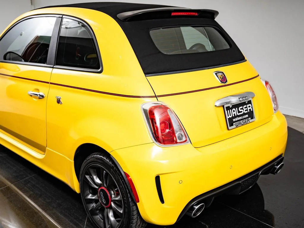 Used 2017 Giallo Moderna Perla (Pearl Yellow Tri-Coat) FIAT Abarth image 19