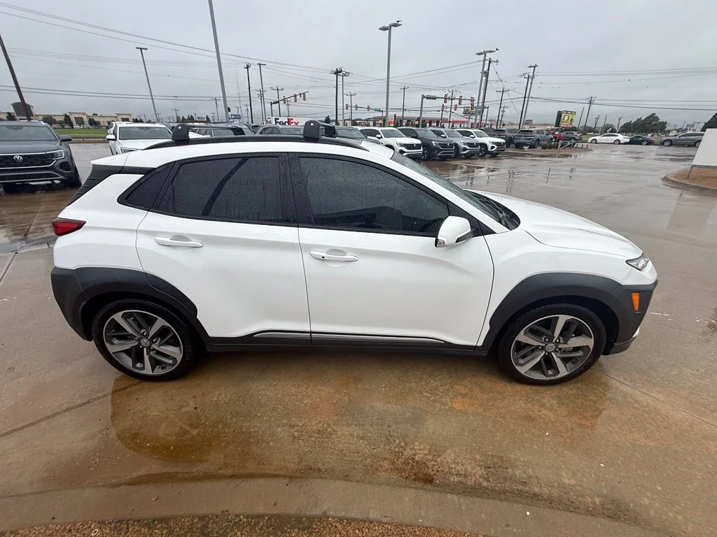 Used 2021 Lunar Hyundai Ultimate image 6