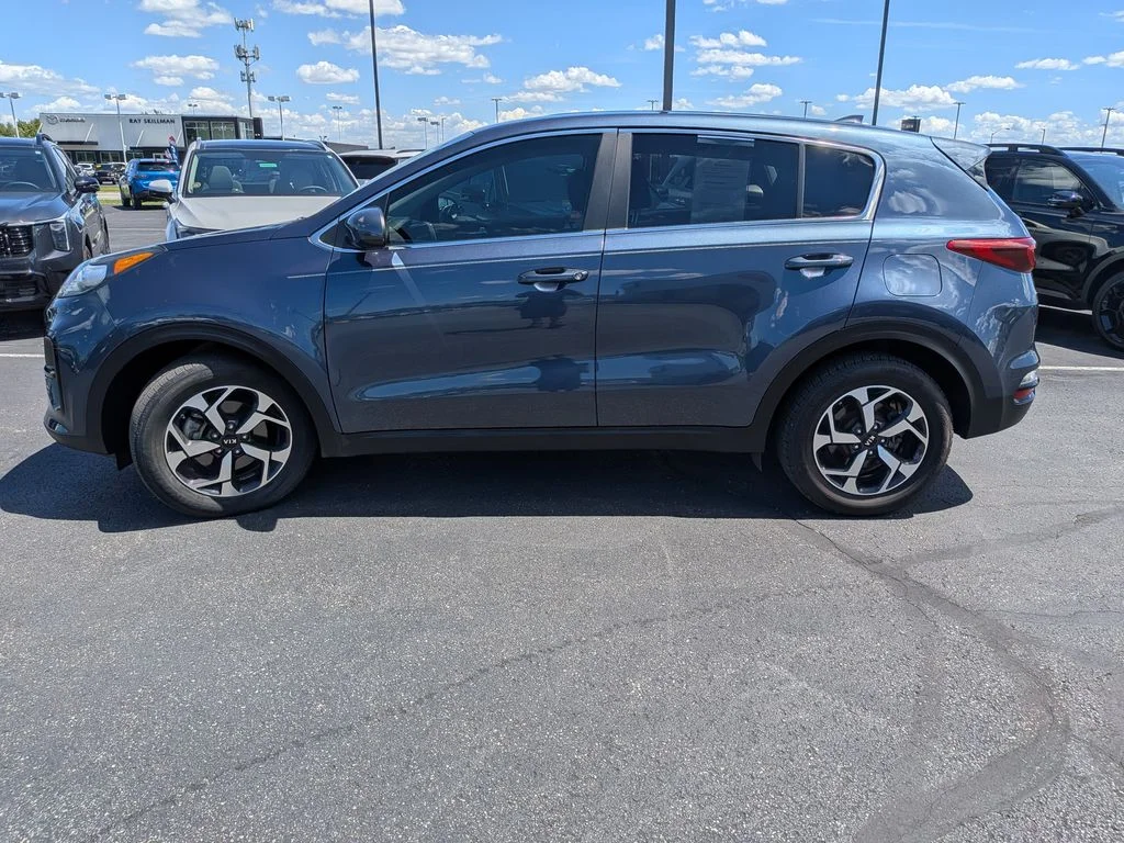 Used 2021 Blue Kia LX image 4