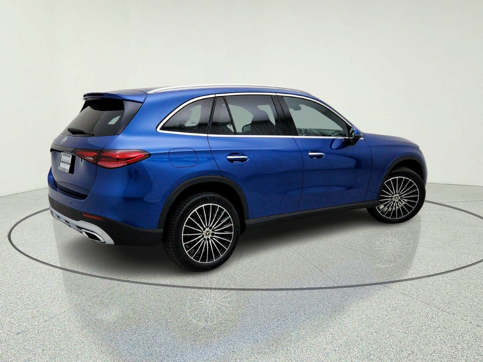 Certified Used 2026 Starling Blue Metallic Mercedes-Benz GLC 300 image 15