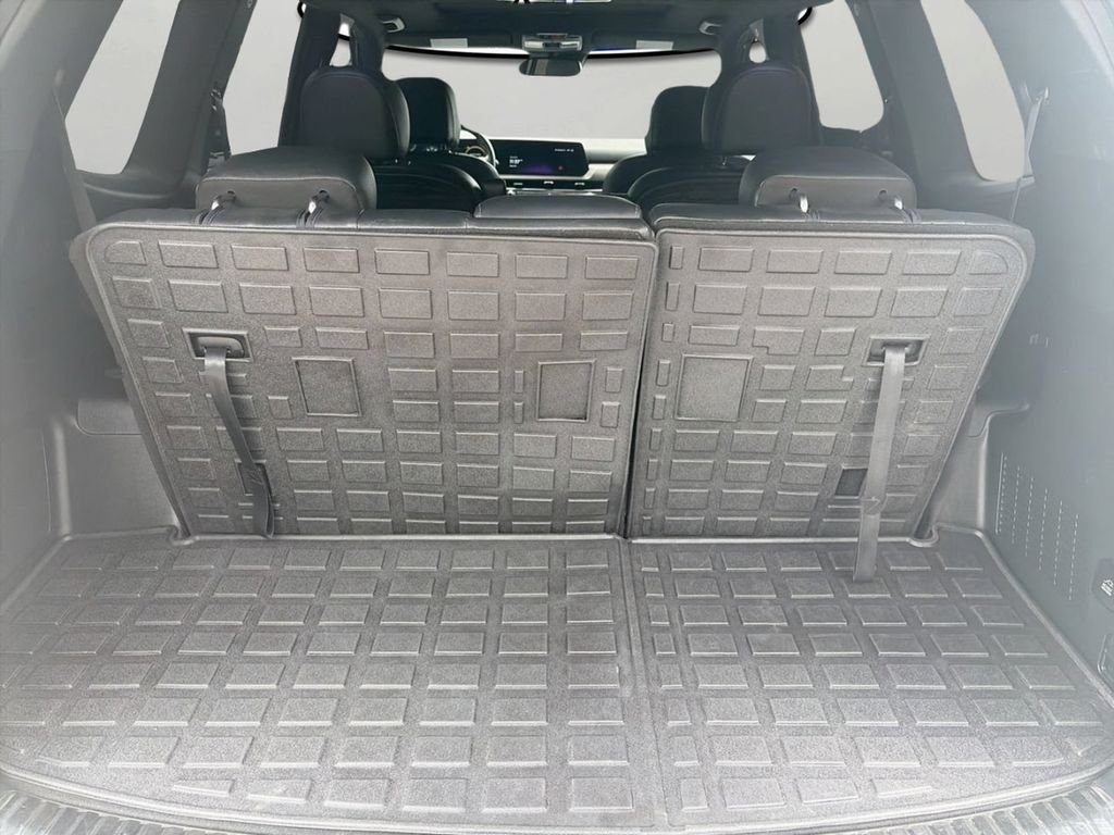 Used 2024 Gray Kia SX X-Pro image 7