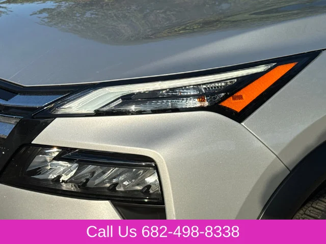Used 2024 Silver Nissan SV image 4
