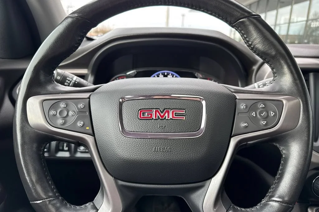 2022 GMC Acadia AT4 - Photo 25