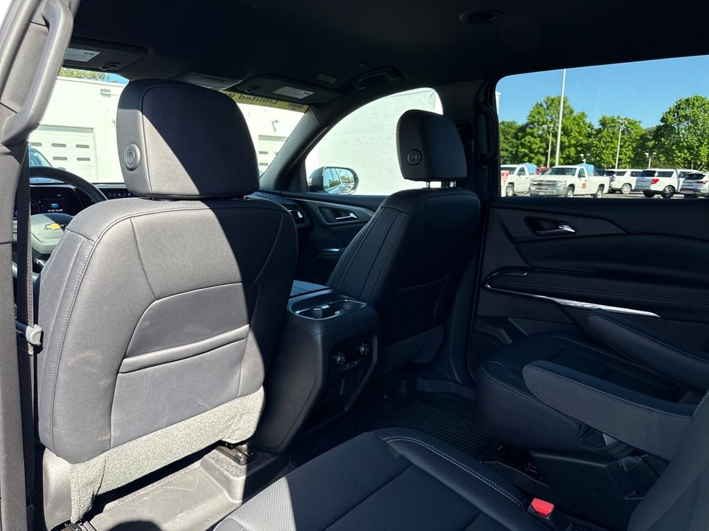 Used 2026 White Chevrolet LT image 18