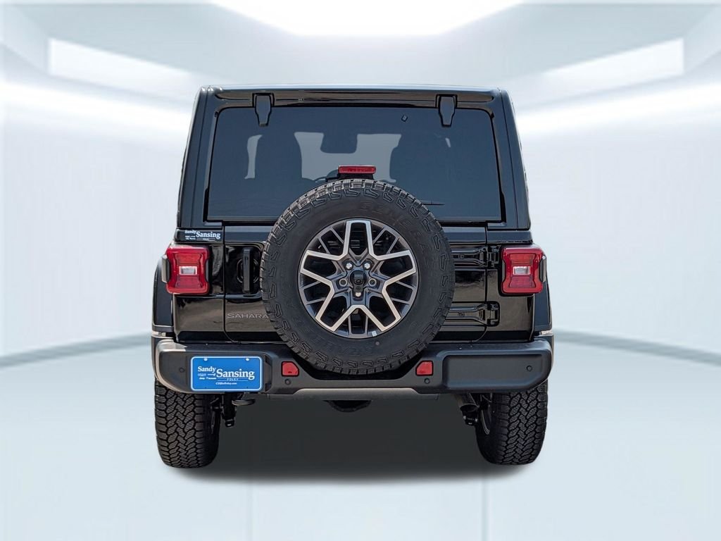 New 2026 Black Clear-Coat Exterior Paint Jeep Sahara image 6