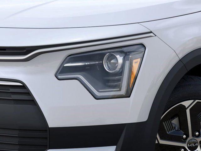 New 2026 White Kia LX image 25