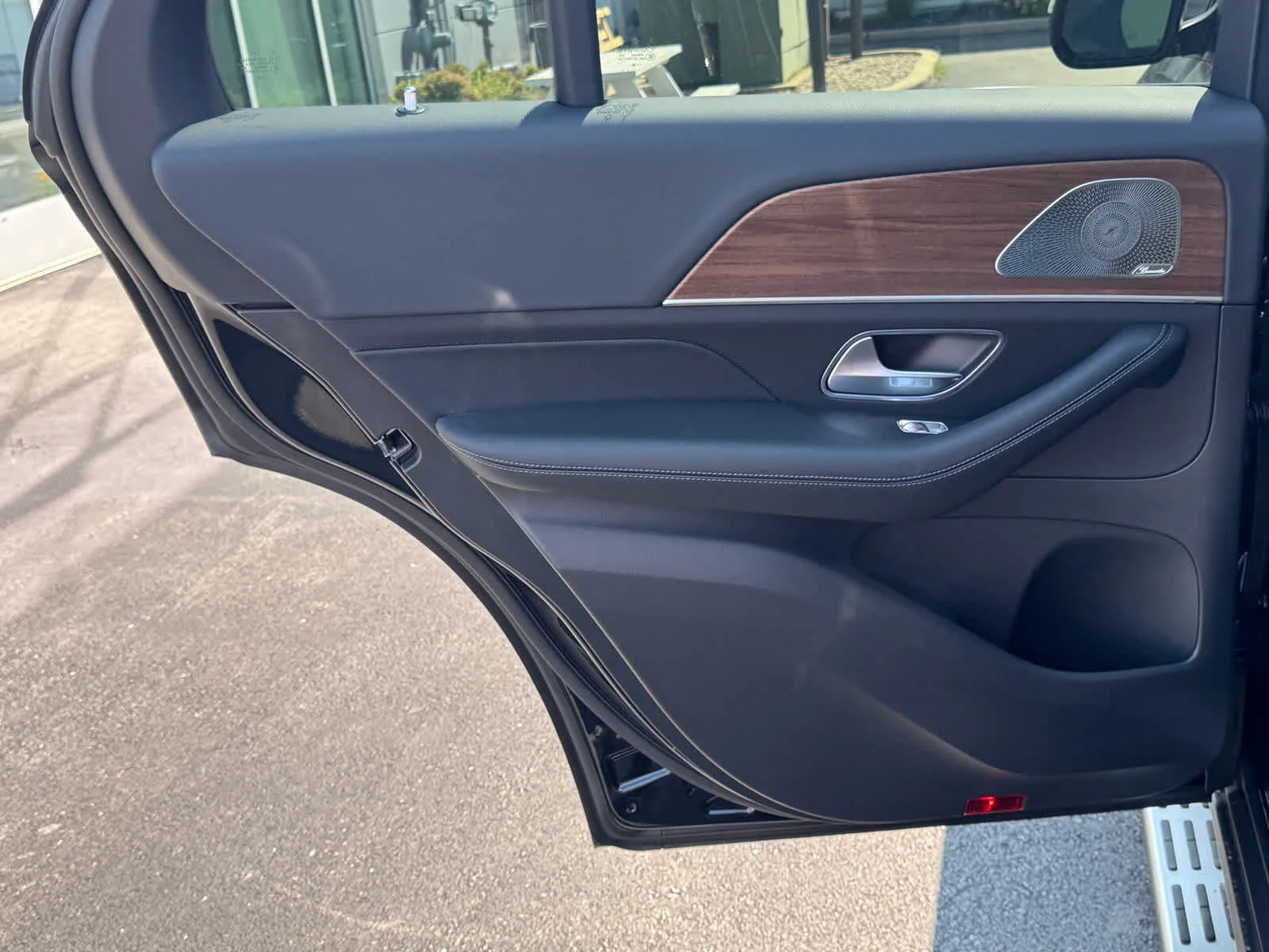 New 2026 Black Mercedes-Benz GLE 450 image 35