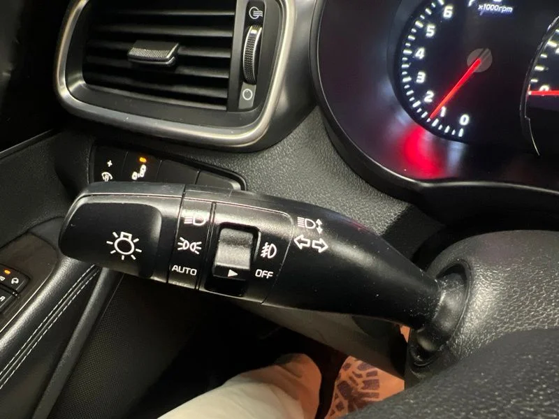 Used 2018 Purple Kia EX image 22