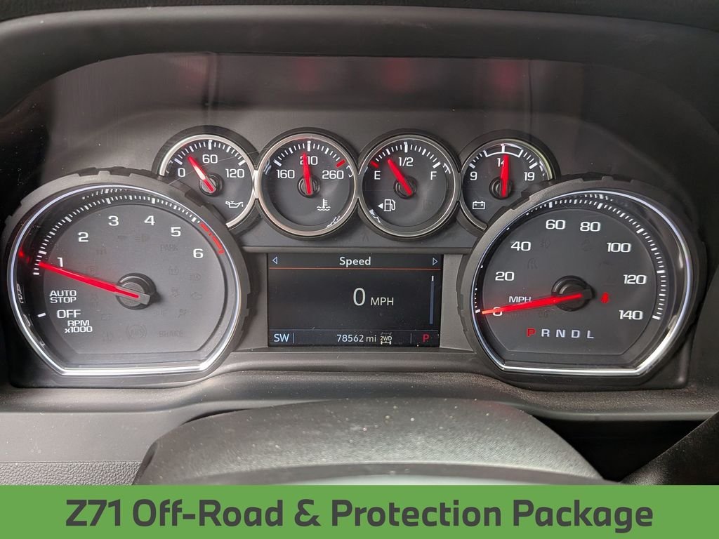 Used 2022 White Chevrolet RST image 16