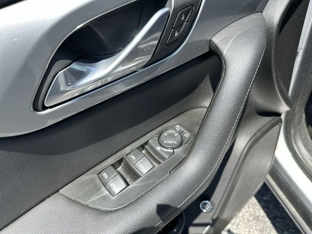 Used 2020 Silver Chevrolet LT image 17