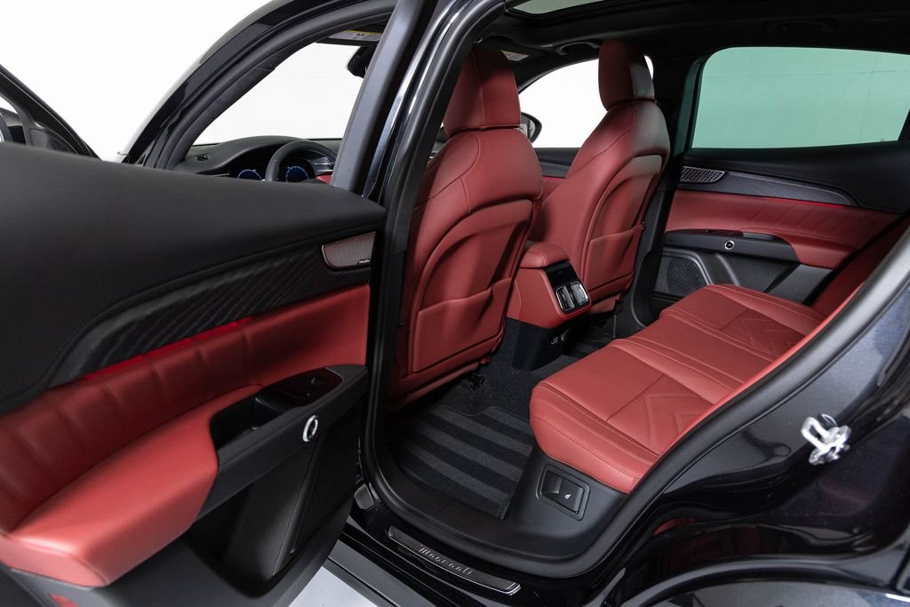 2026 Maserati Grecale Modena V6 - Photo 31