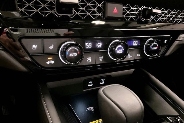 Used 2025 Crystal Black Pearl Honda Touring image 30