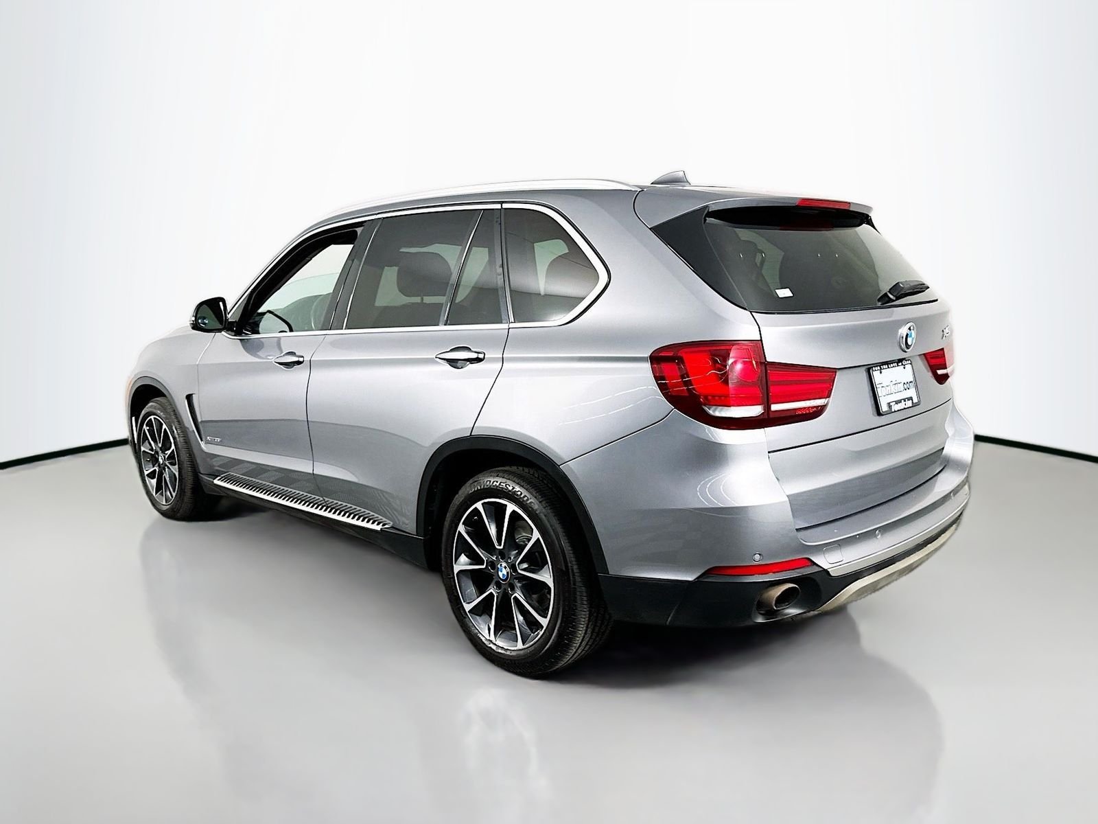 Used 2016 Space Gray Metallic BMW xDrive35i image 4