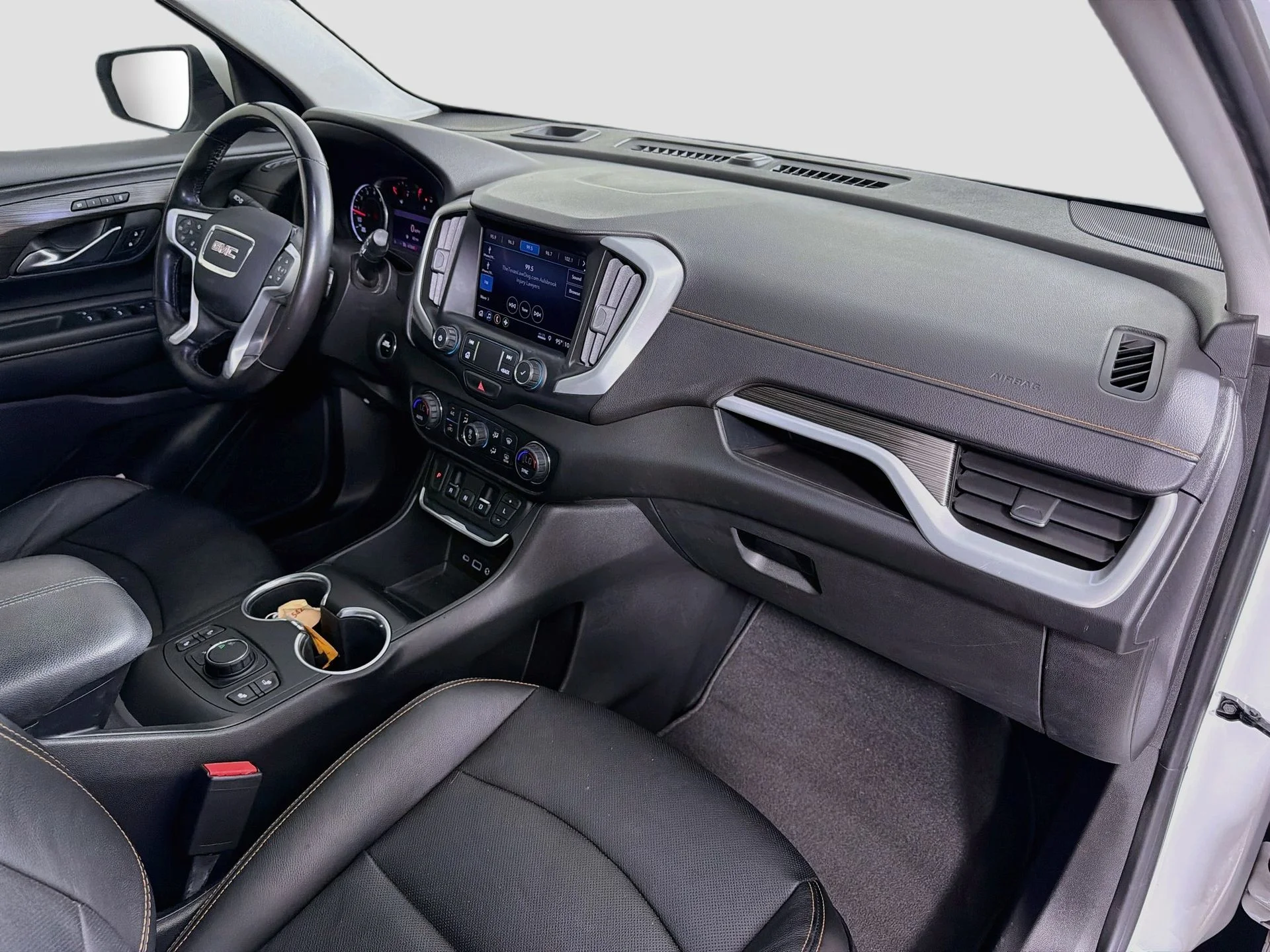 Used 2020 White GMC SLT image 28