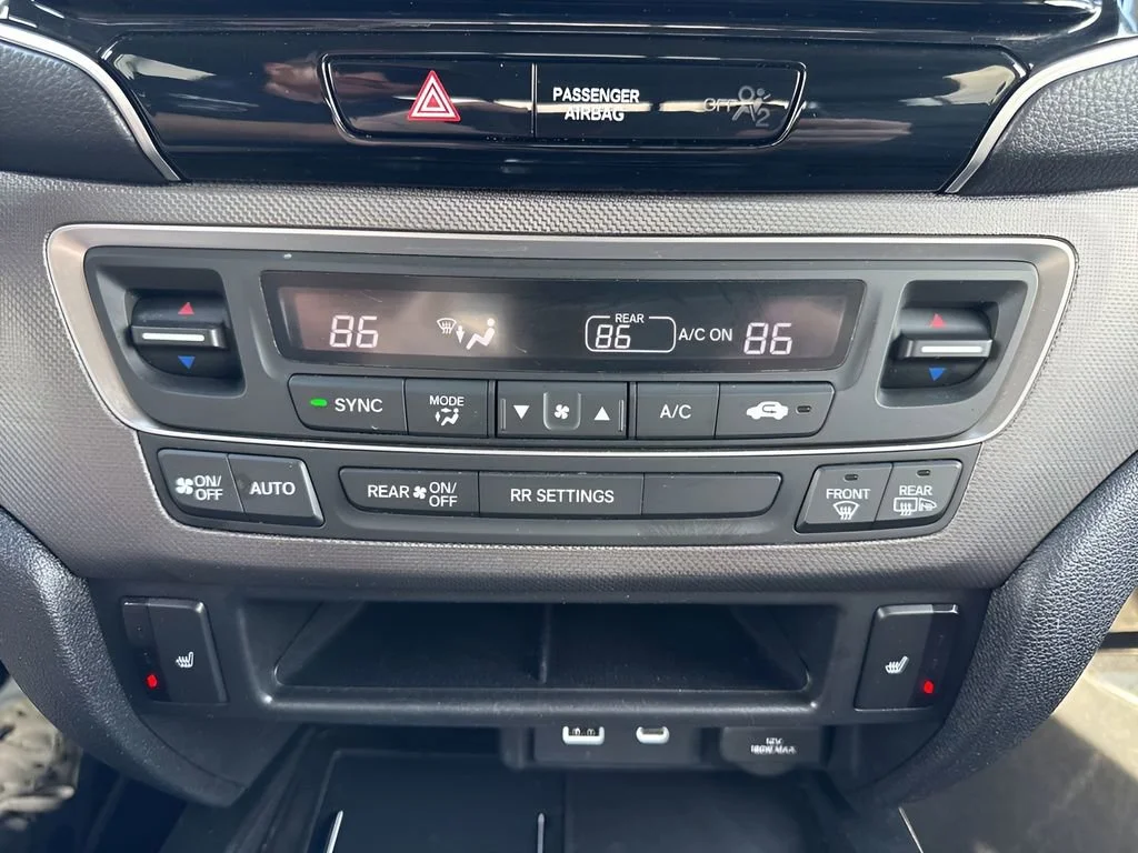 Used 2025 Black Honda RTL image 22