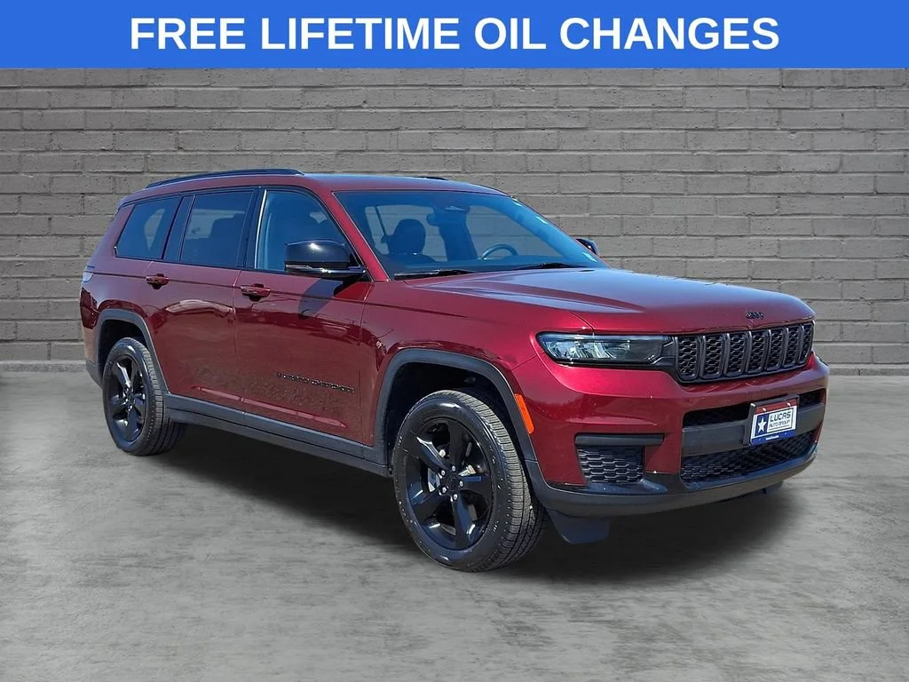 Used 2024 Red Jeep Altitude X 4x4 image 1