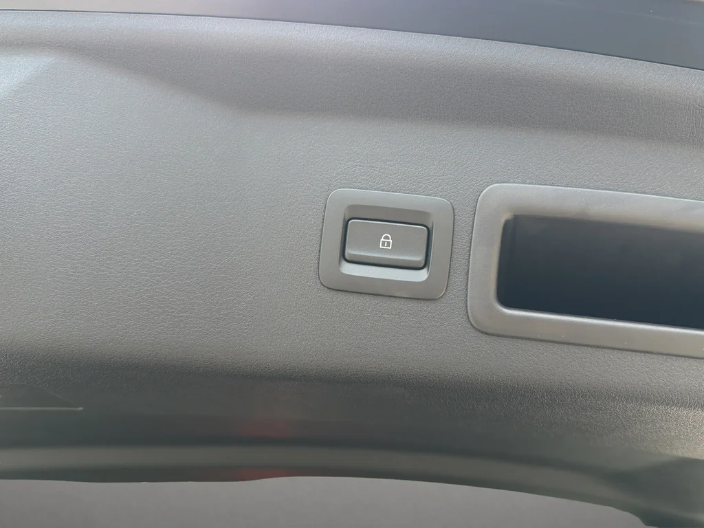 New 2026 Jet Black Mazda 2.5 S Select AWD image 19