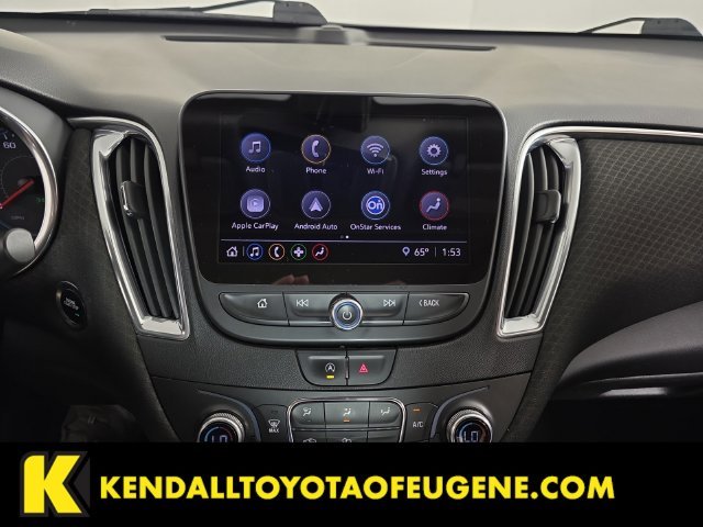 Used 2021 White Chevrolet LT image 18