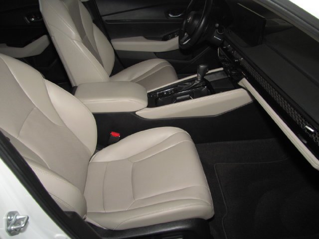 Certified Used 2025 Platinum White Pearl Honda Touring image 51