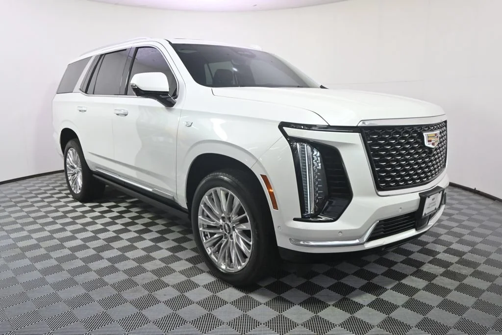 Used 2025 Crystal White Tricoat Cadillac Premium Luxury image 8