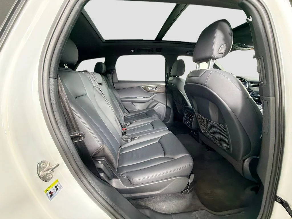 Used 2021 Carrara White Audi 45 Premium image 29