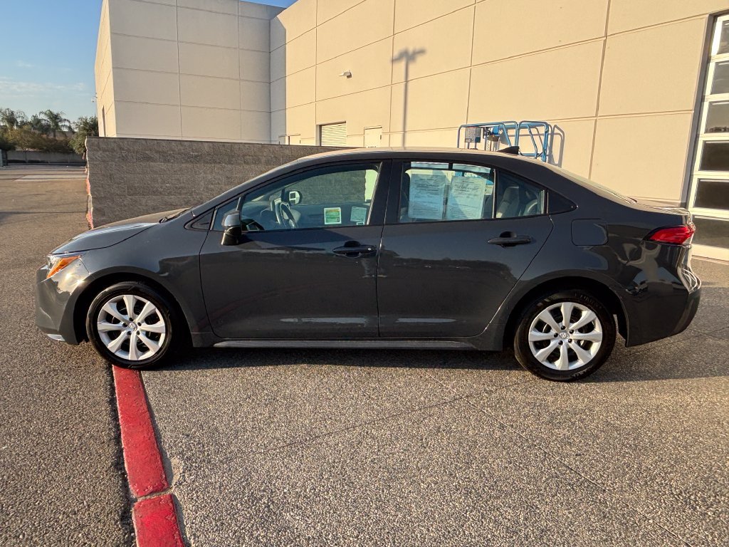 Used 2025 Underground Toyota LE image 8