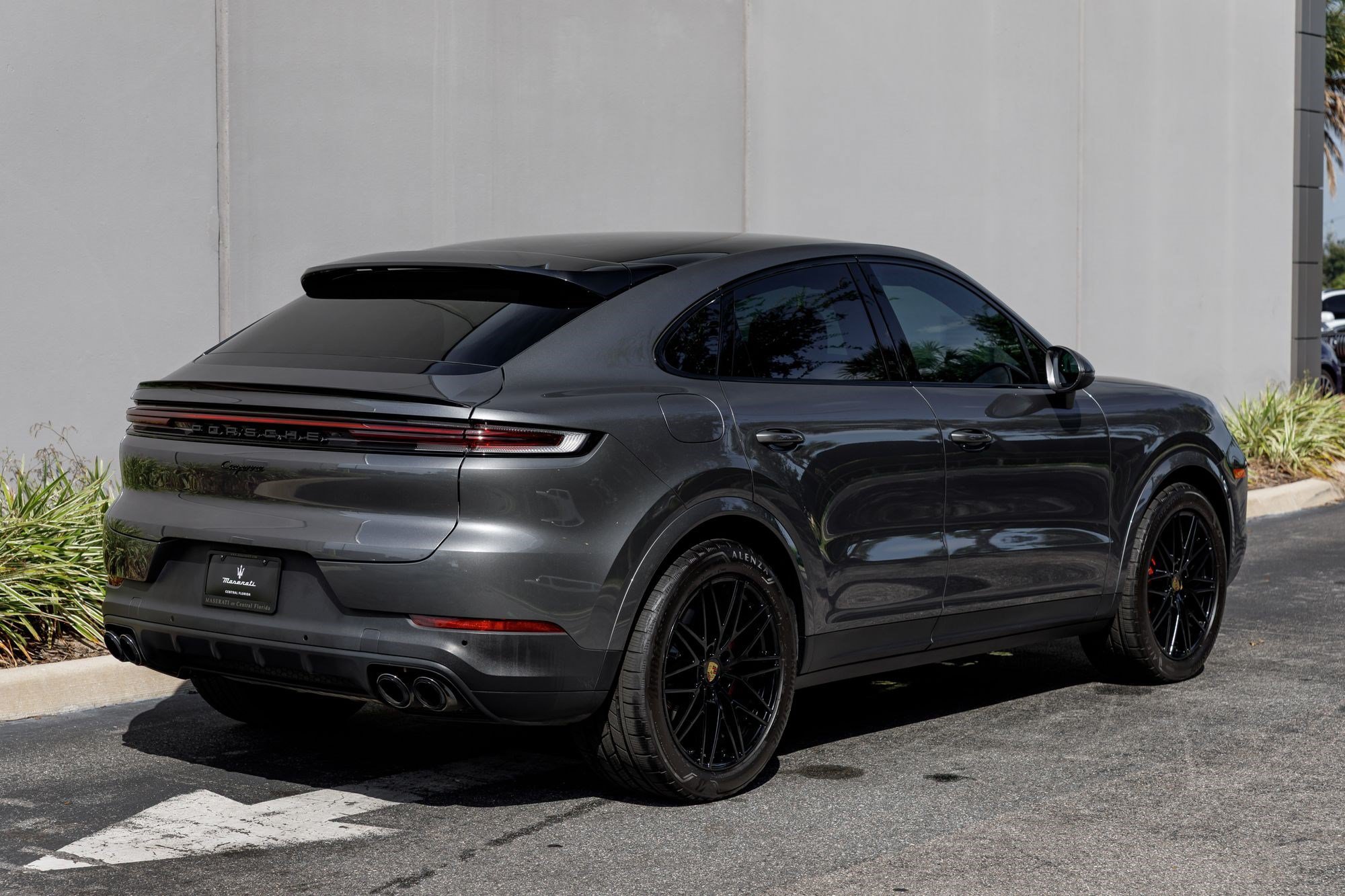Used 2024 Quartzite Grey Metallic Porsche  image 5