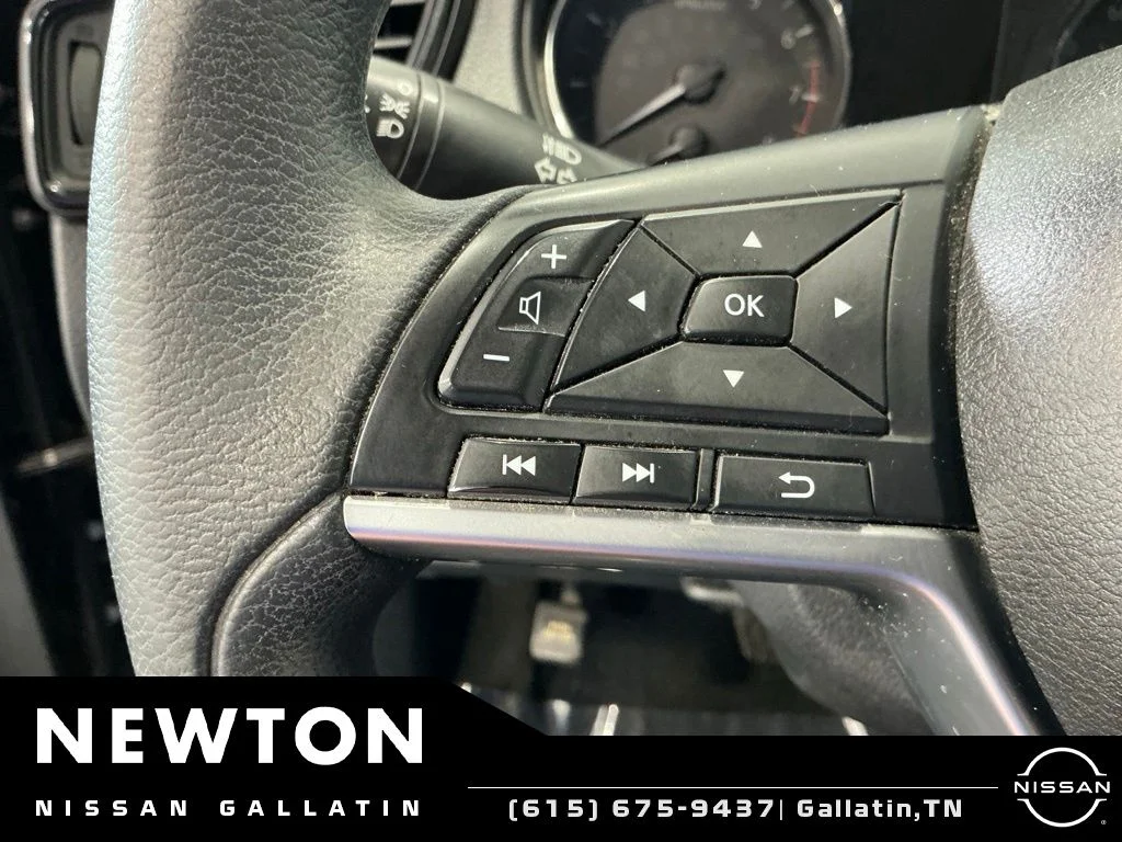 Used 2018 Magnetic Black Nissan S image 26