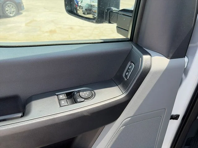 New 2027 Oxford White Ford F-350® XL image 12