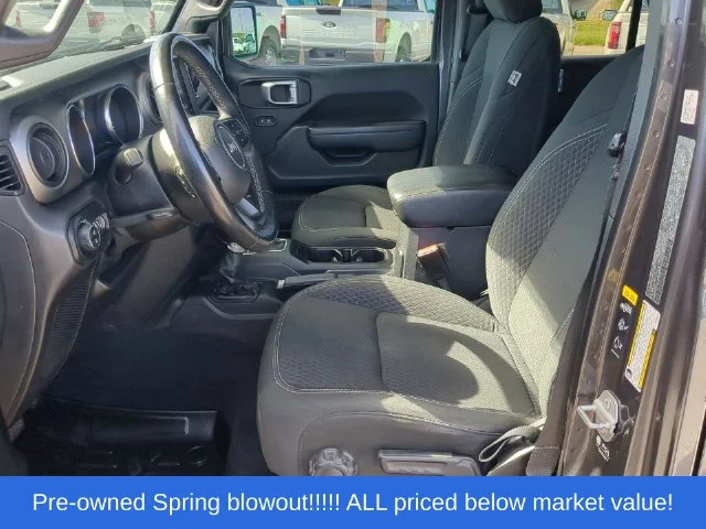 Used 2021 Gray Jeep Sport image 22
