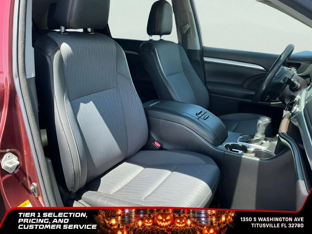 Used 2018 Red Toyota LE Plus image 14