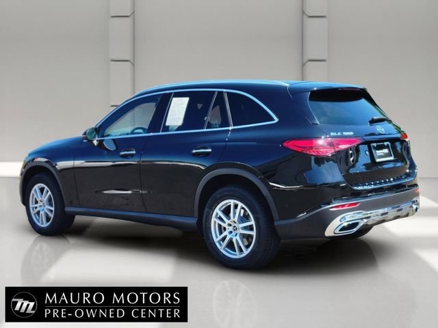 Certified Used 2023  Mercedes-Benz GLC 300 image 6