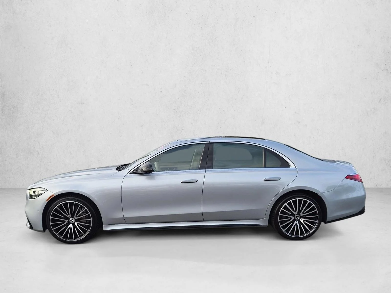 Used 2022 Cirrus Silver Mercedes-Benz S 580 image 9
