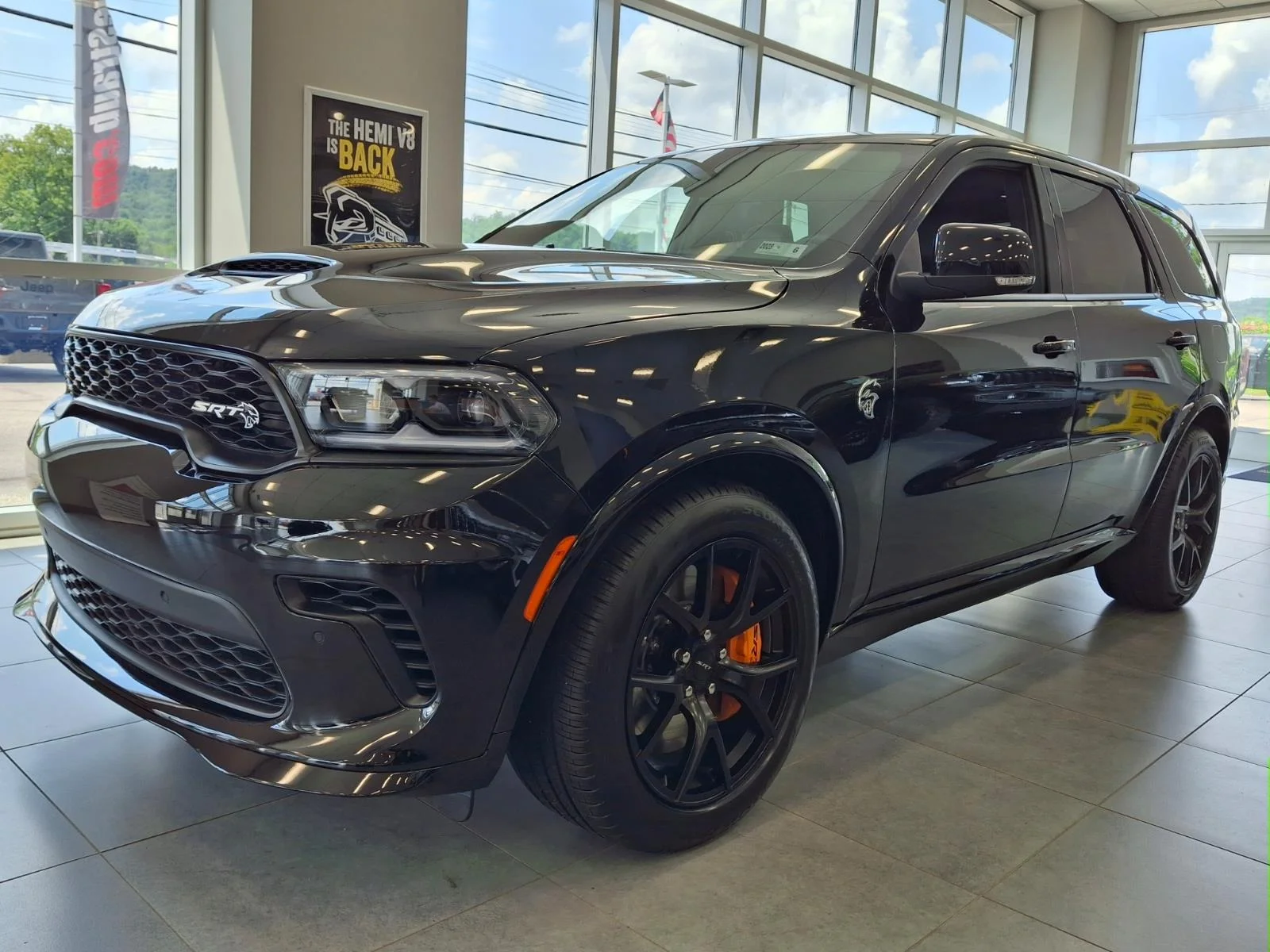 New 2026 Diamond Black Clear-Coat Exterior Paint Dodge SRT Hellcat image 2