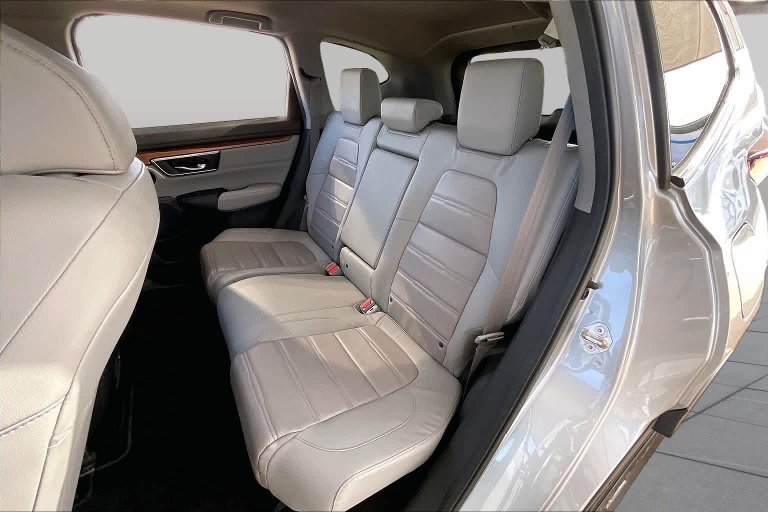 Used 2019 Lunar Silver Metallic Honda EX-L image 20