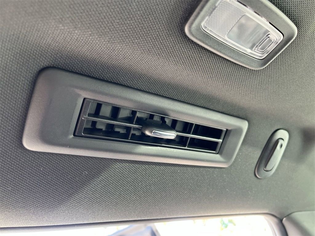 2025 Chevrolet Tahoe Premier - Photo 22