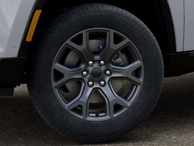 New 2026 Bright White Clear-Coat Exterior Paint Jeep Limited Altitude image 8