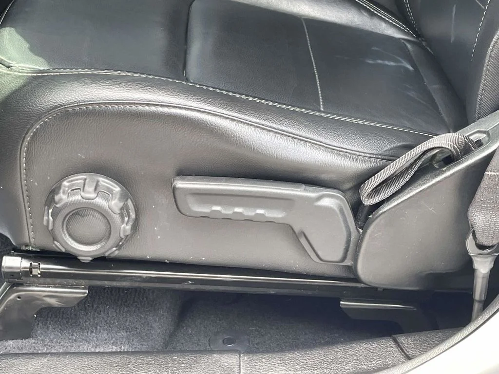 Used 2022 Gray Jeep Unlimited Sahara image 26