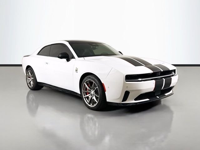 Used 2024 Dodge Charger Daytona Scat Pack with VIN 2C3CDBDK9RR206160 for sale in Champaign, IL