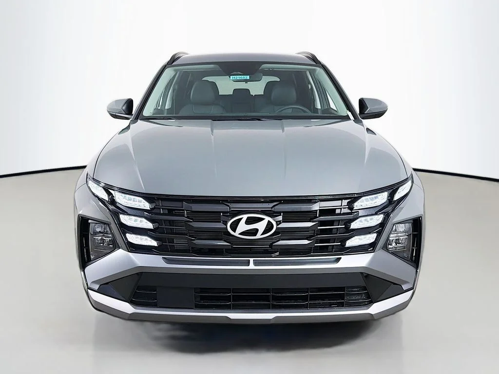 New 2026 Hampton Gray Hyundai SEL Plus image 2